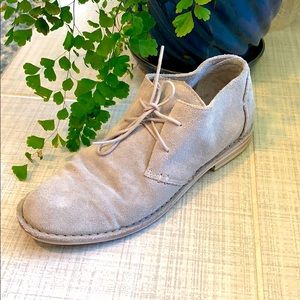Dolce Vita grey suede laced booties, 6.5